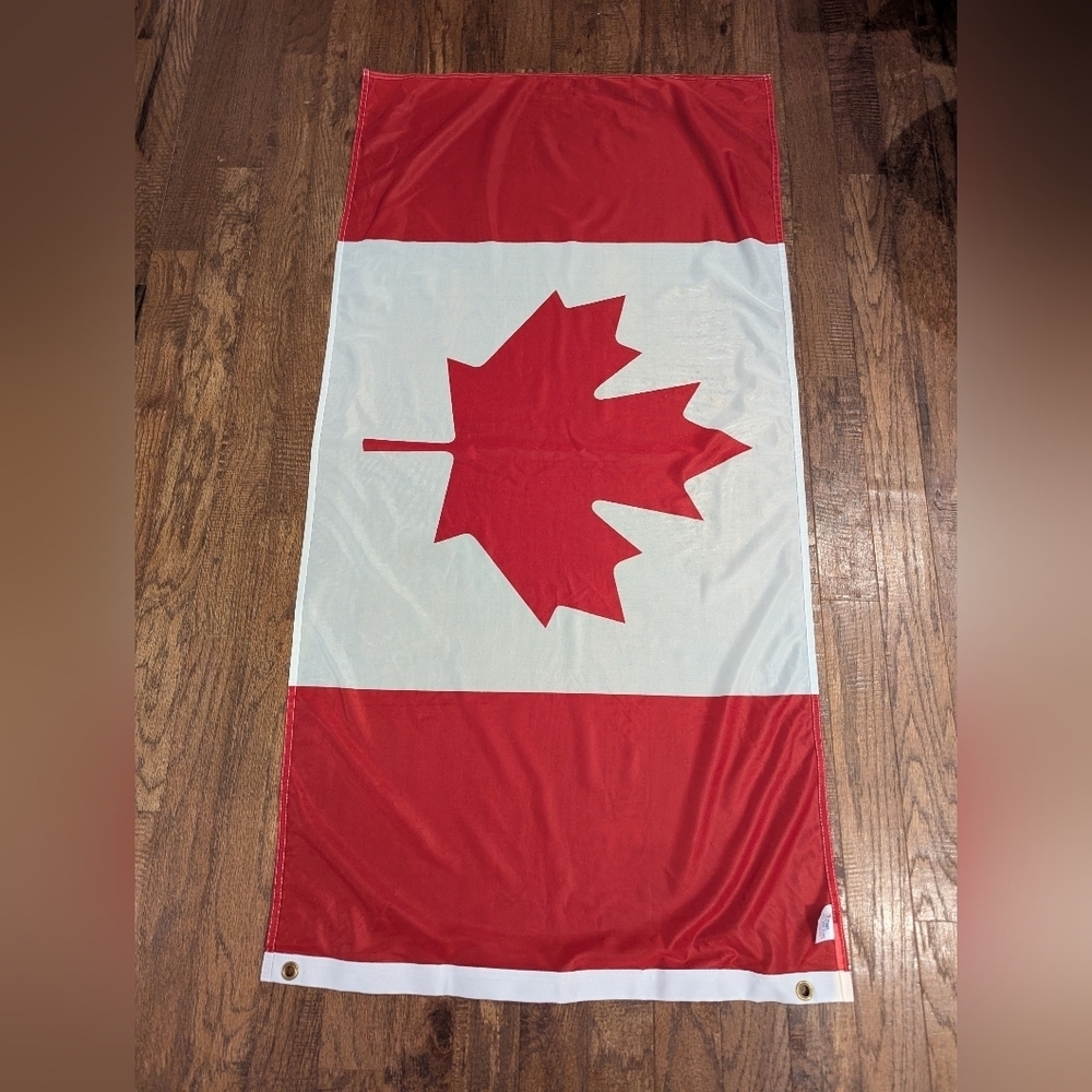 Flags Unlimited Premium Canada Flag approximately 27"x 54" (Outdoor Indoor) - Picture 7 of 10
